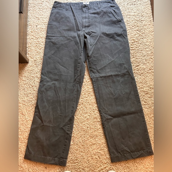 Loose Baggy Grey Gap Pants - Picture 2 of 3